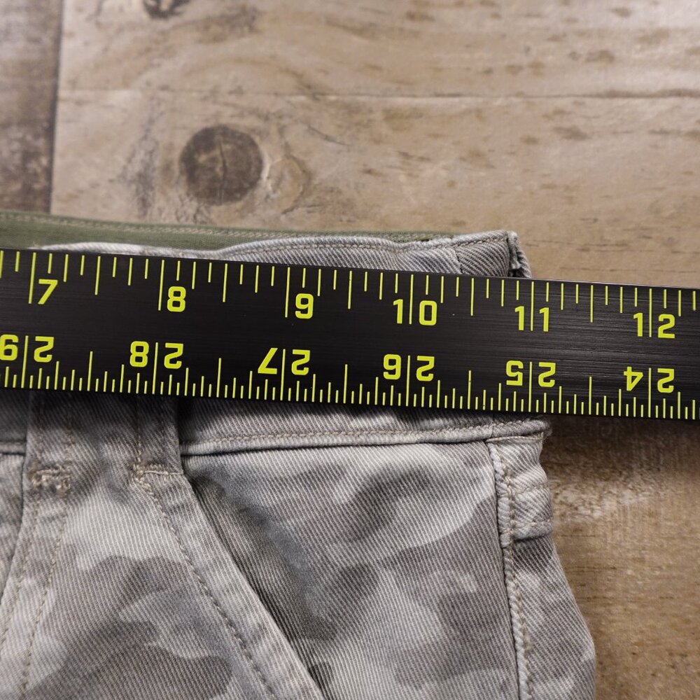 Spanx Stretch Twill Cargo Pants women's extra small urban camo - Picture 7 of 12